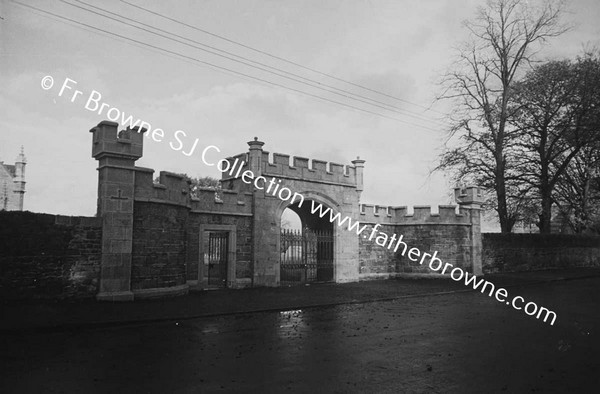 ST KIERANS COLLEGE MAIN ENTRANCE